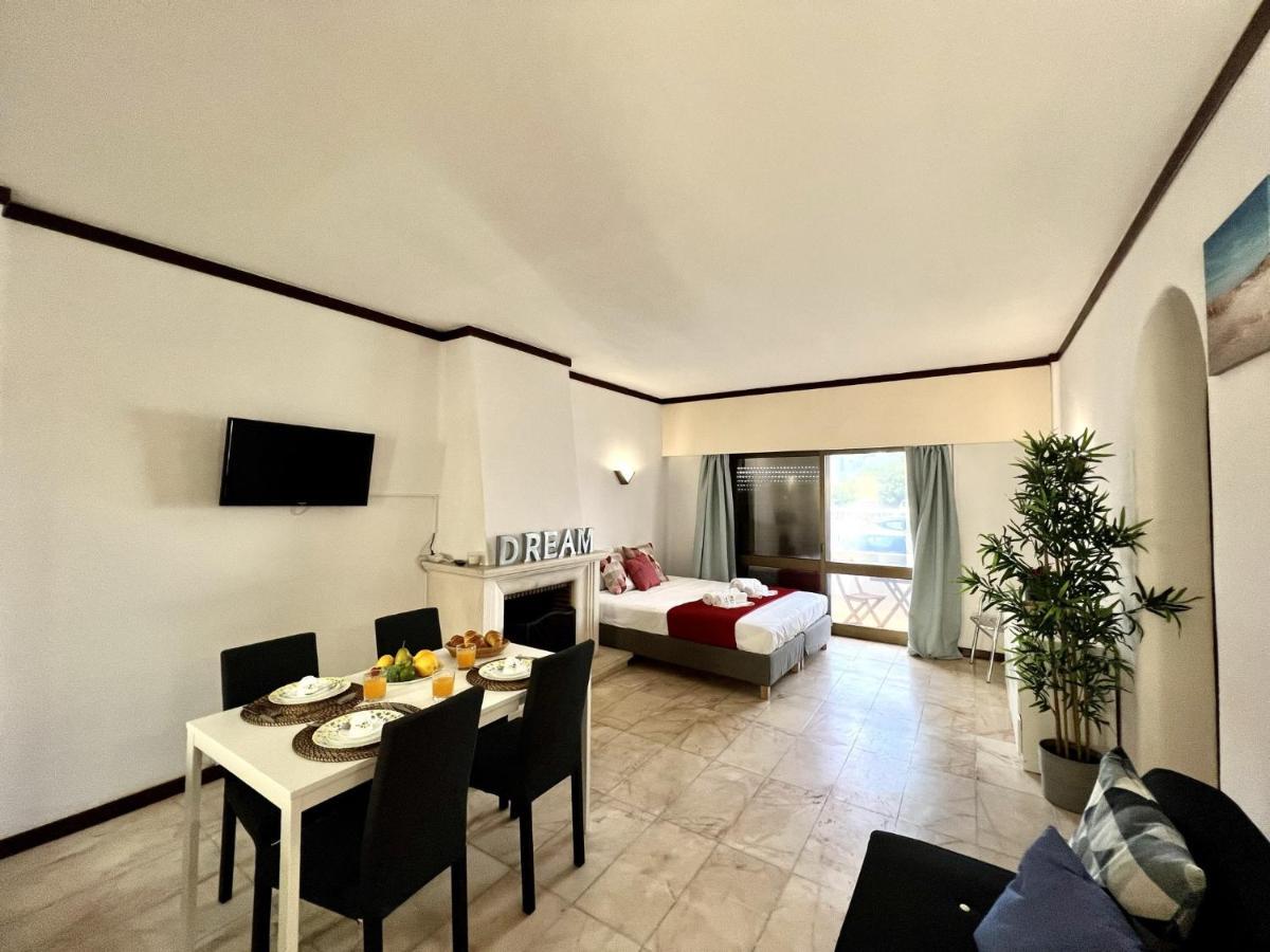Albufeira Central 3 With Pool By Homing Exterior photo